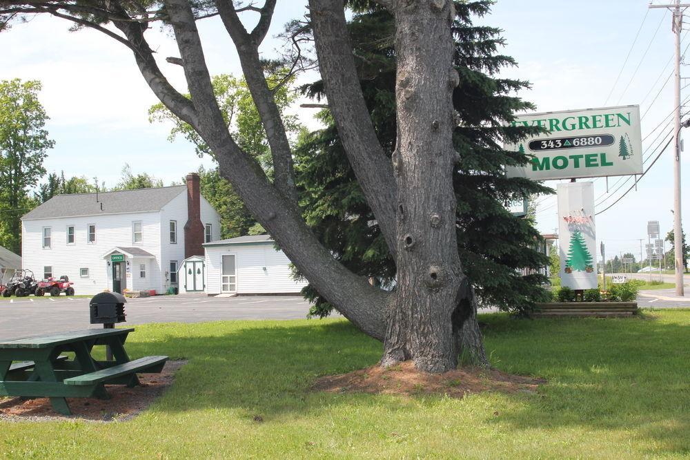 Evergreen Motel Oswego Extérieur photo
