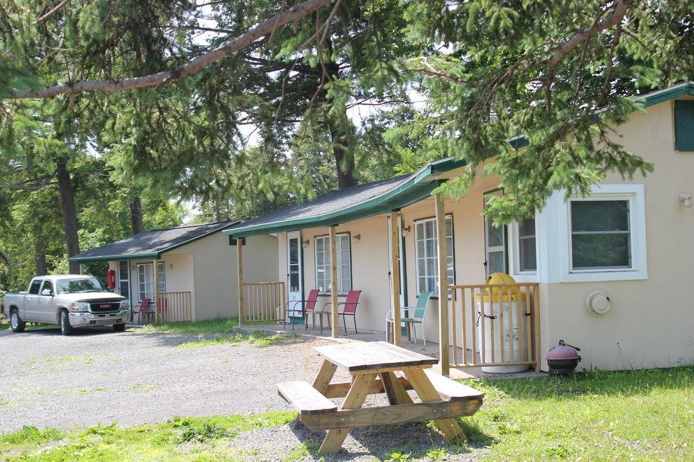 Evergreen Motel Oswego Extérieur photo