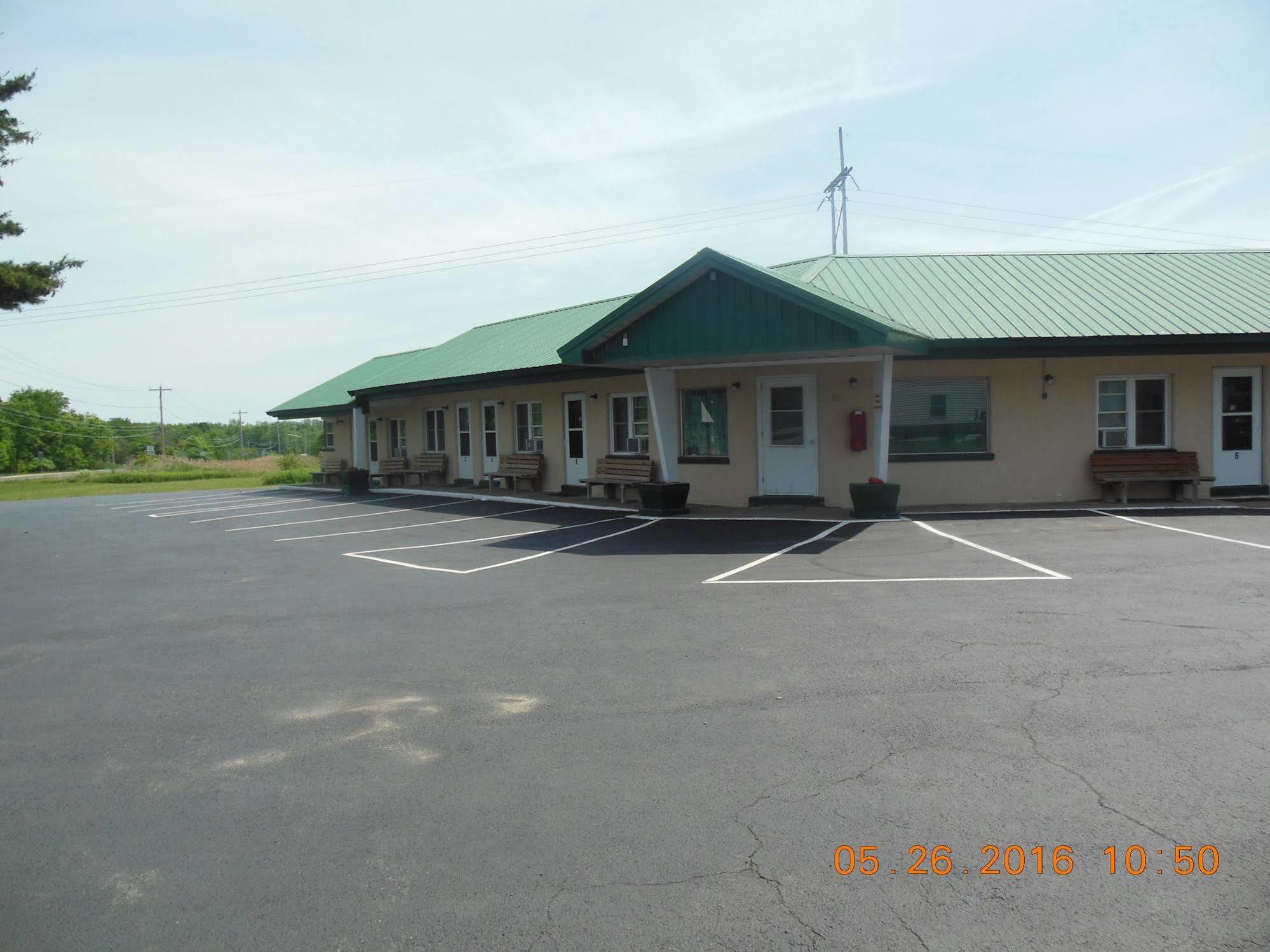 Evergreen Motel Oswego Extérieur photo