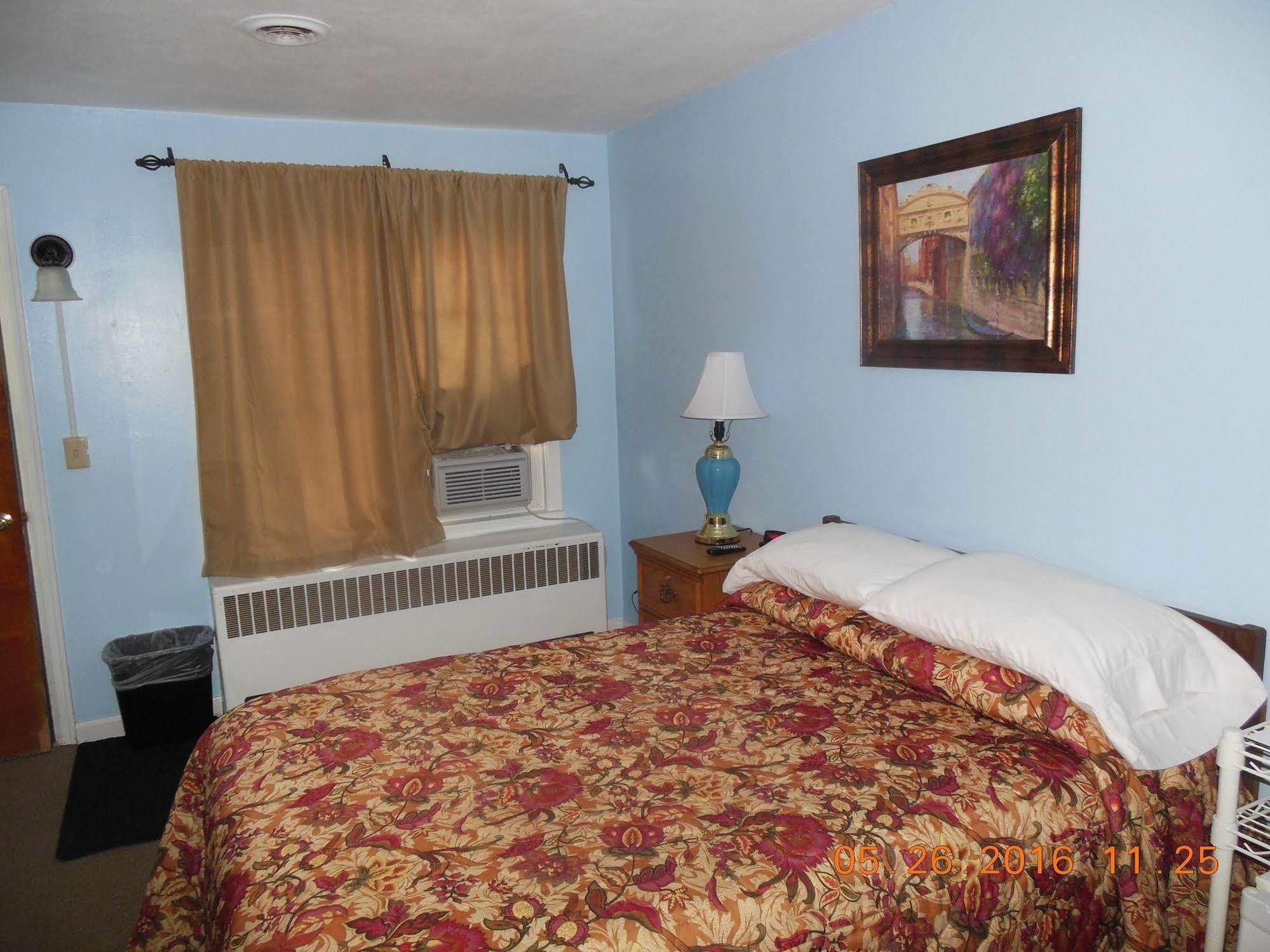 Evergreen Motel Oswego Extérieur photo