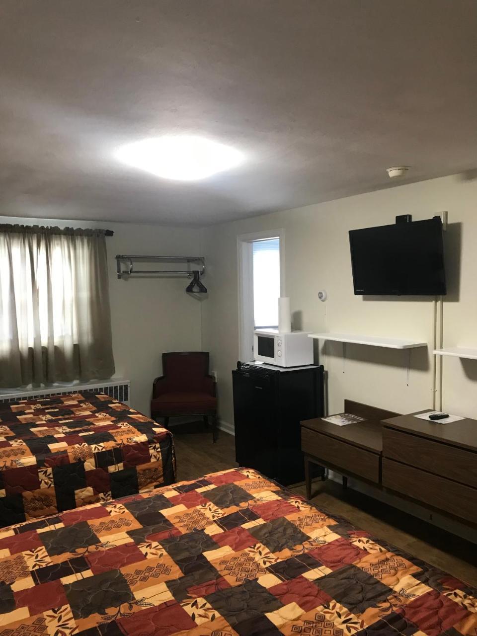 Evergreen Motel Oswego Extérieur photo