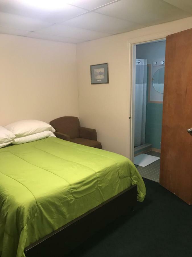 Evergreen Motel Oswego Extérieur photo