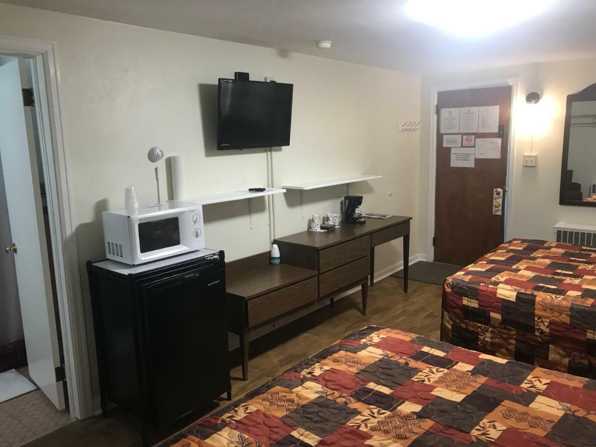 Evergreen Motel Oswego Extérieur photo