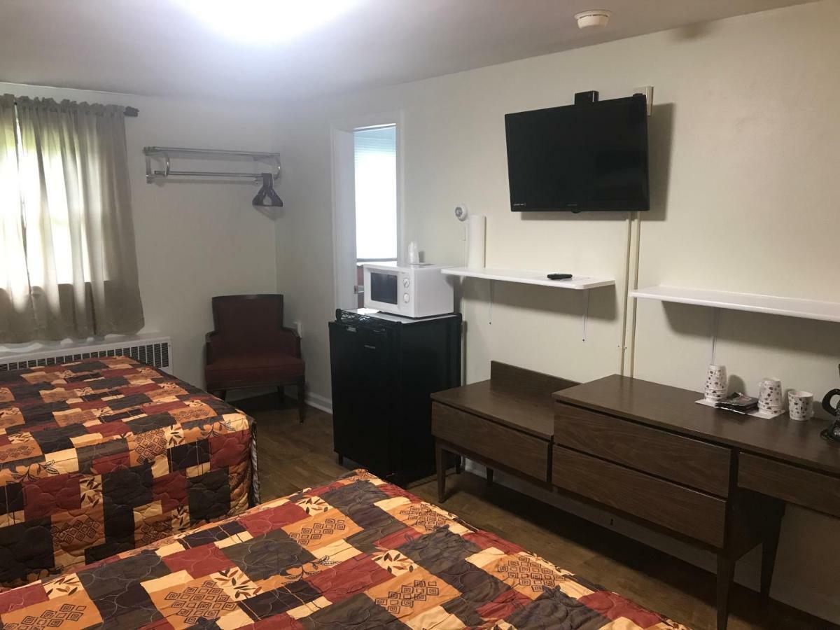 Evergreen Motel Oswego Extérieur photo